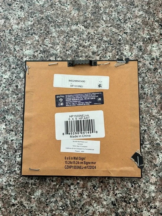 Hogwarts Decorative Wall Art - Harry Potter - Picture 2 of 2